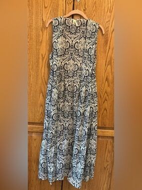 TRUTH nyc Blue and White Patterned Kimono Size S